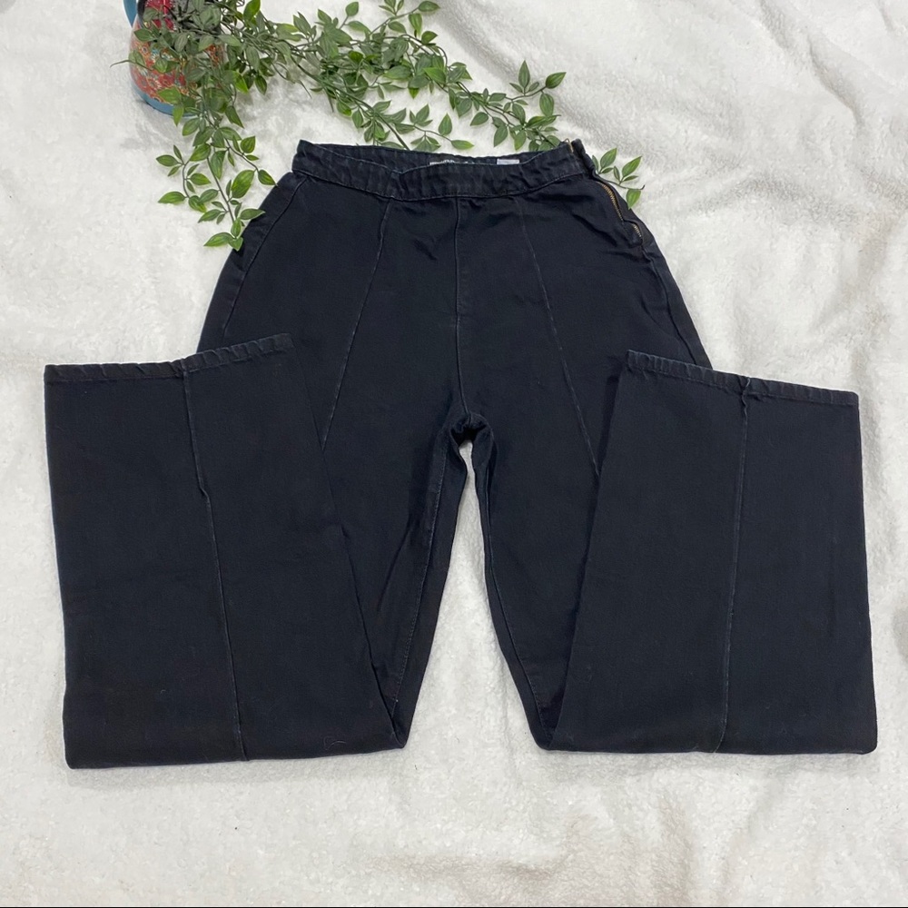 Pretty Little Thing High Waisted Wide Leg Jeans 🎱